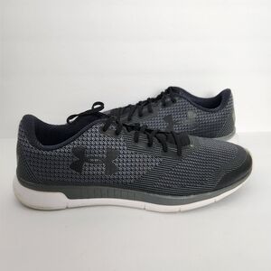 Under Armour Men’s Size 14 Charged Lighting Grey Running Sneakers 1285681-001